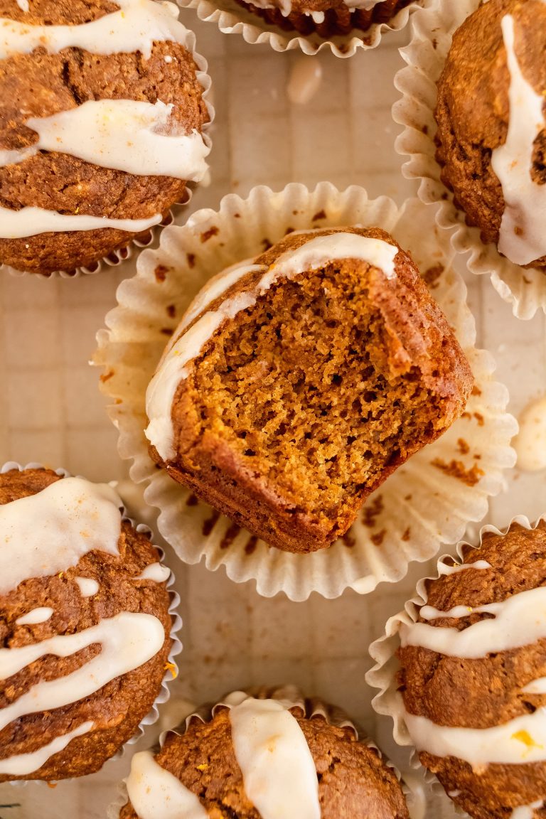 almond-flour-gingerbread-muffins