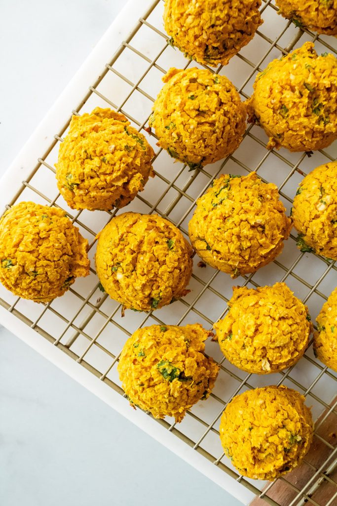 baked butternut squash with maple tahini sauce