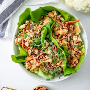 chicken lettuce wraps with cauliflower and carrots