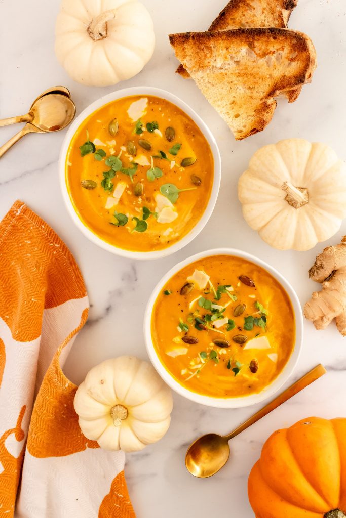 creamy vegan pumpkin soup