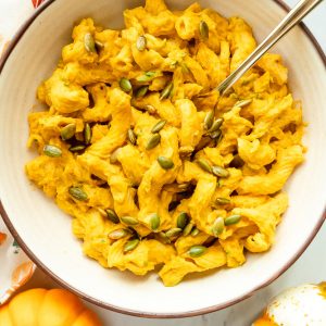 dairy and gluten free pumpkin mac and cheese