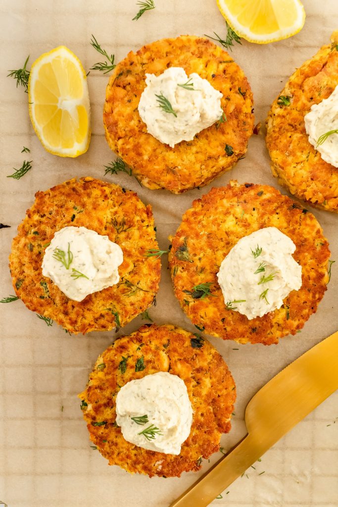 easy lemon dill salmon cakes