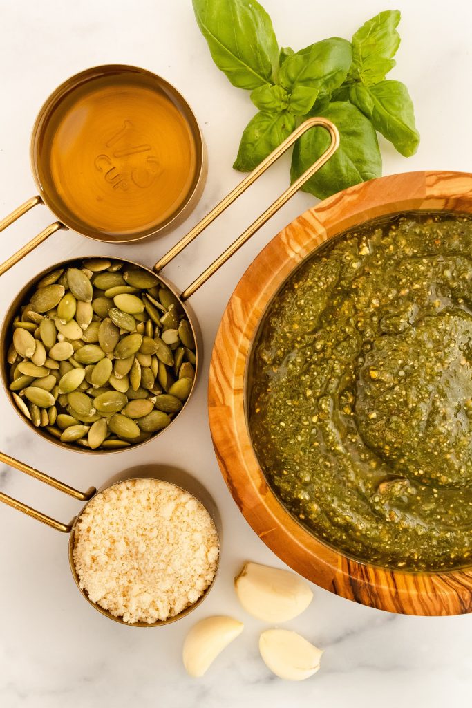 Easy pumpkin seed pesto 