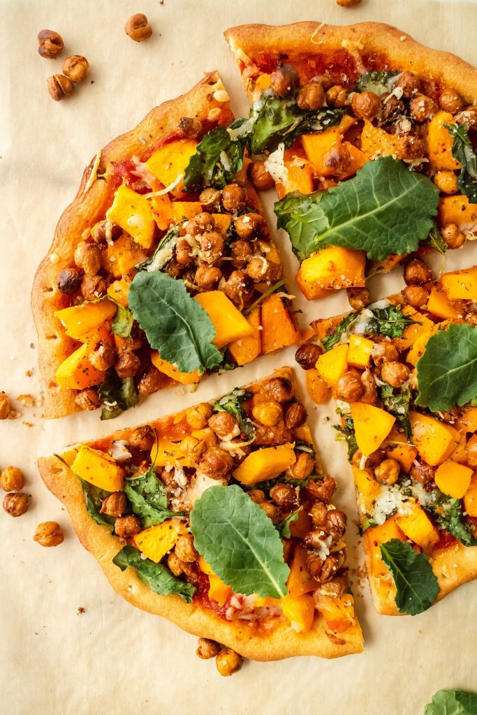 gluten free butternut squash pizza with roasted chickpeas 