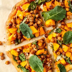 gluten free butternut squash pizza with roasted chickpeas