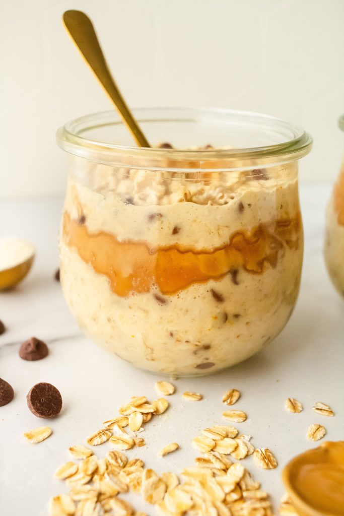 gluten free overnight oats with collagen, peanut butter, chocolate chips and vanilla