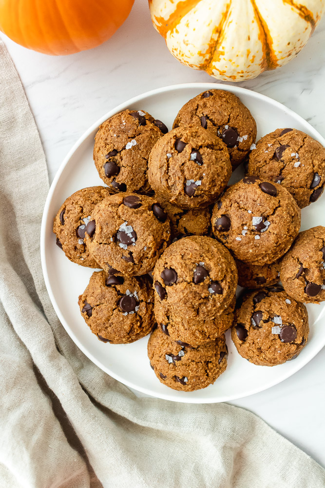 pumpkin chocolate chip cookies