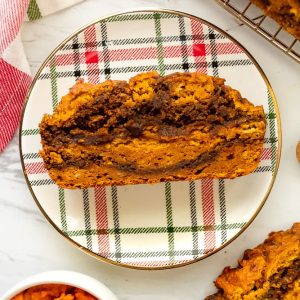 pumpkin gingerbread swirl bread