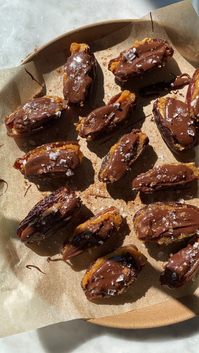 Pumpkin-Peanut-Butter-Stuffed-Dates