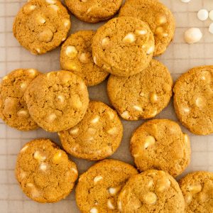 pumpkin-white-chocolate-macadamia-nut-cookies