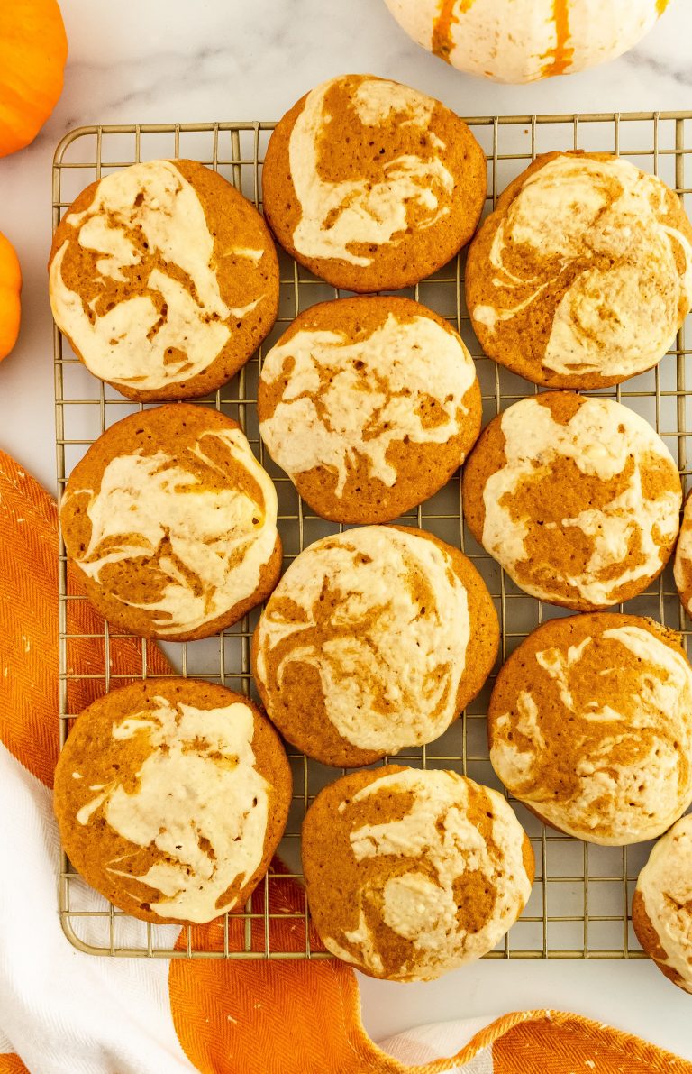 thin and crispy pumpkin cheesecake cookies